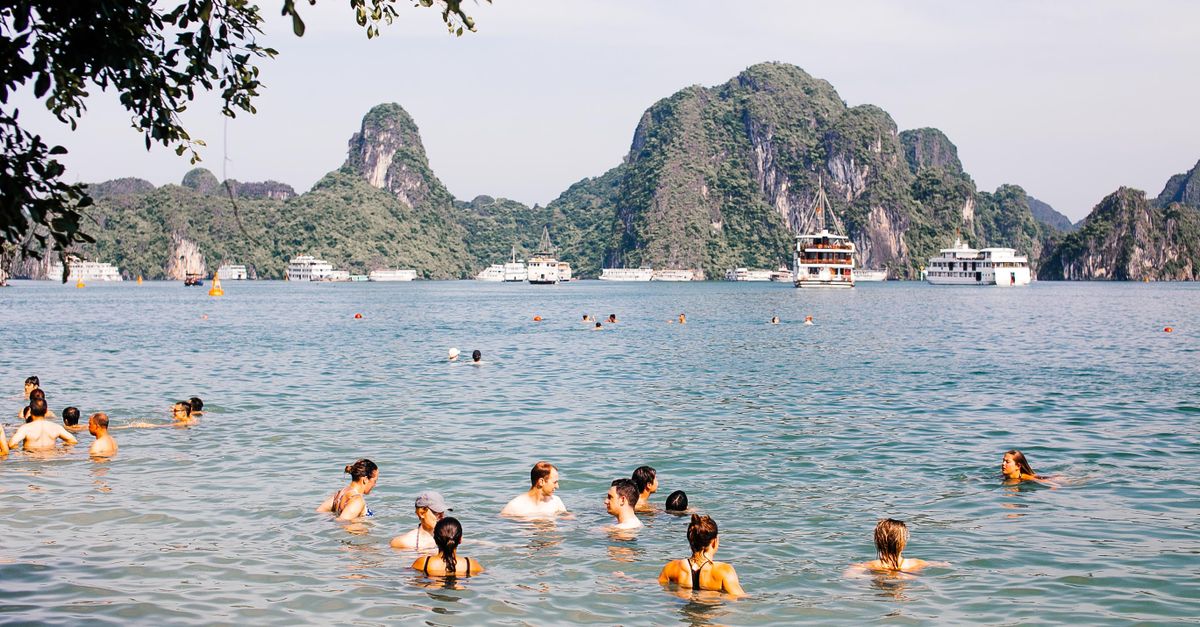 Ha Long, Vietnam